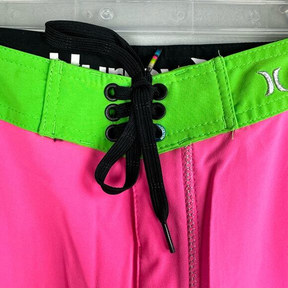 Hurley Phantom Block Party Men’s 28 Board Shorts - Picture 2 of 11